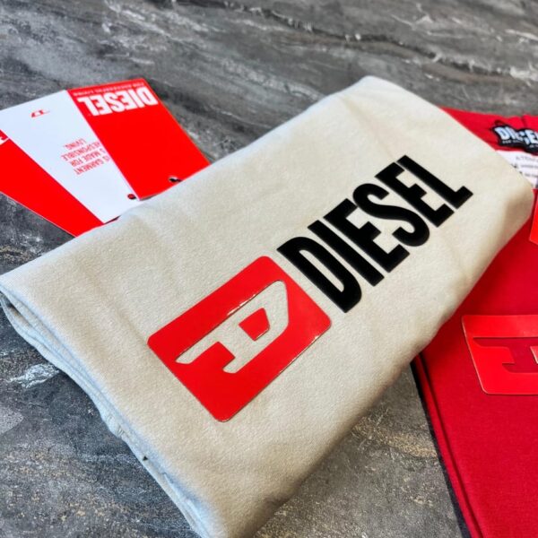 Camiseta Diesel - Image 2